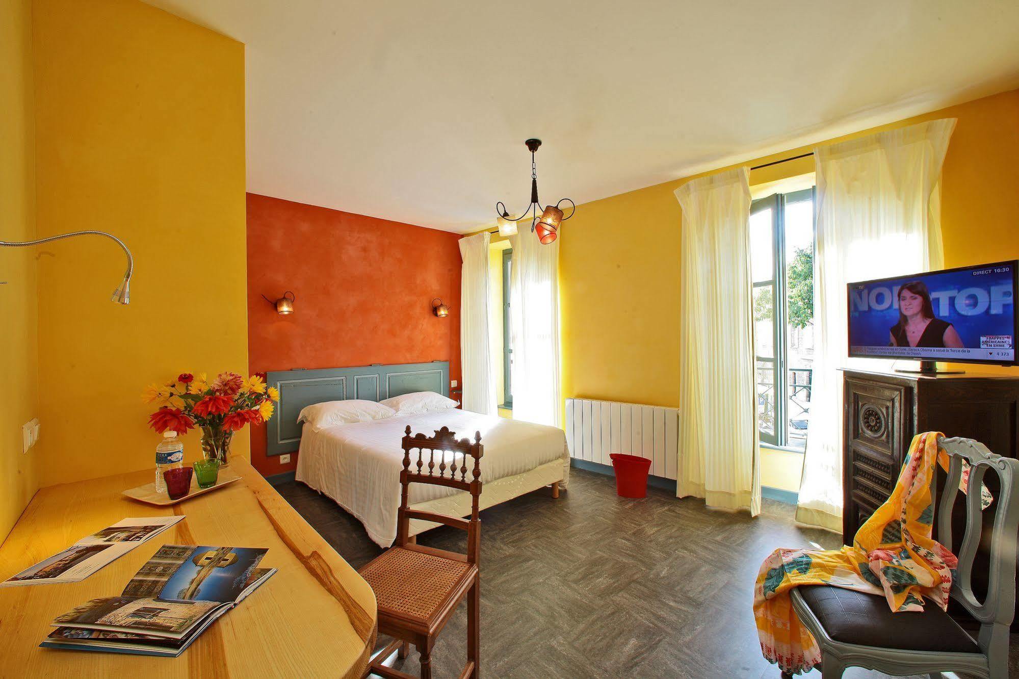 Hotel Le Quatorze Figeac Kültér fotó
